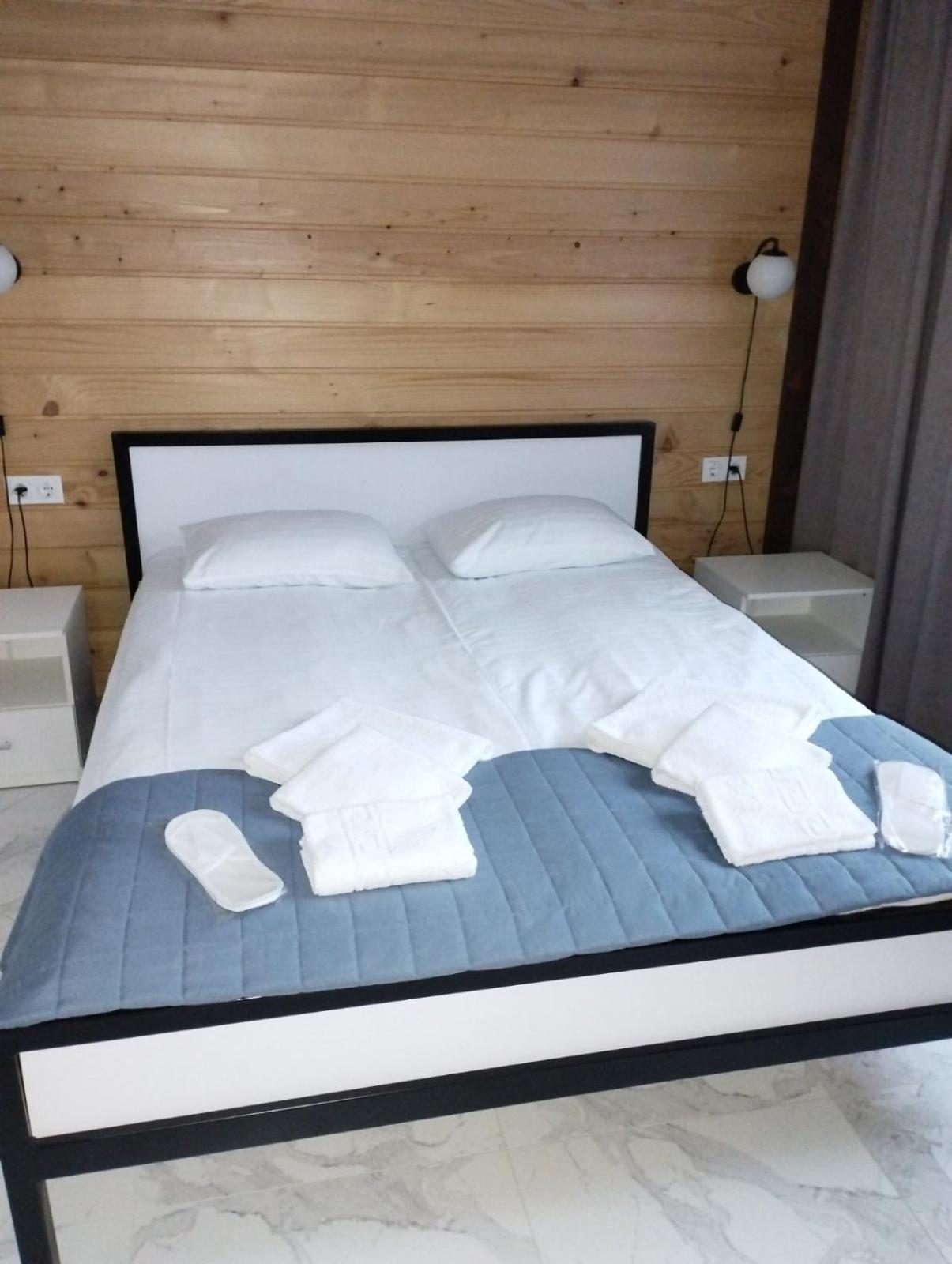 Перлина Карпат Apartamento Skhidnytsia Exterior foto
